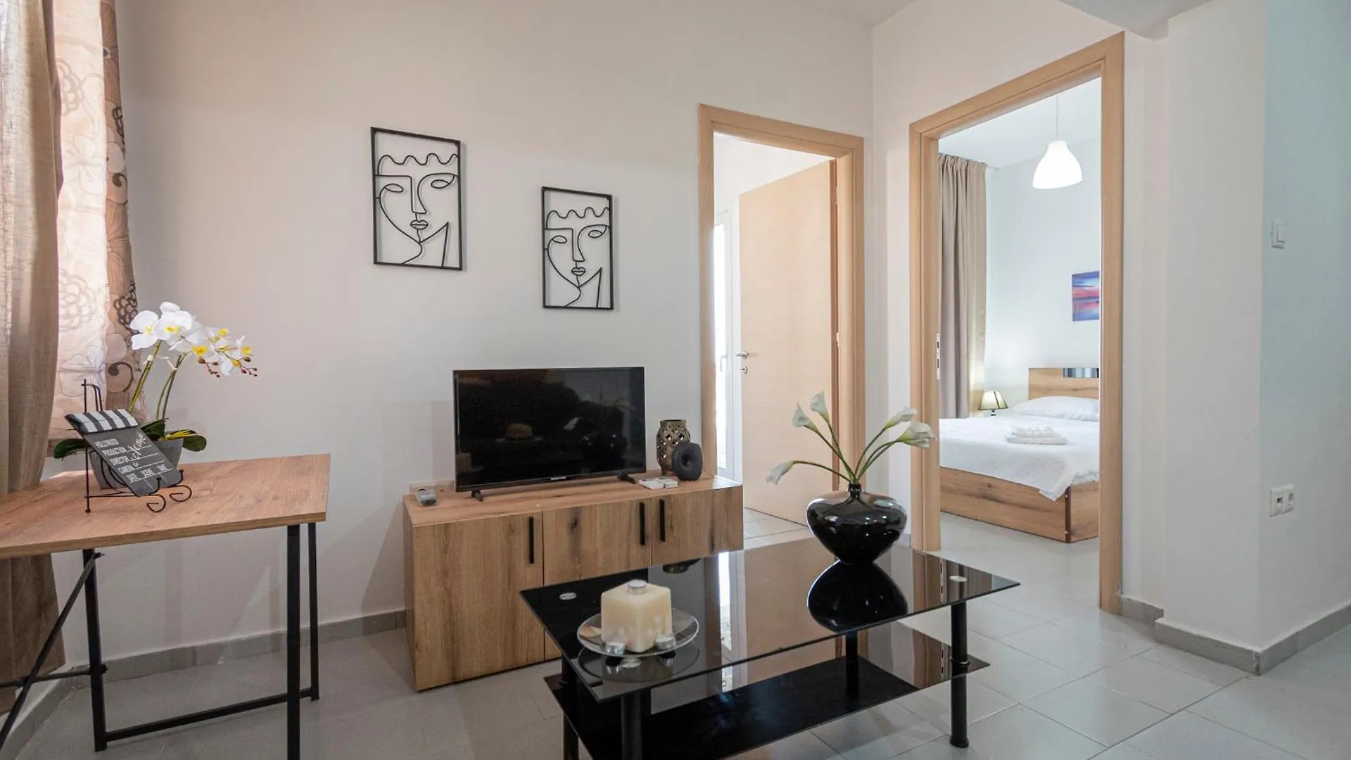 Cinema Flat By Rentalspro - Nea Moudania Halkidiki